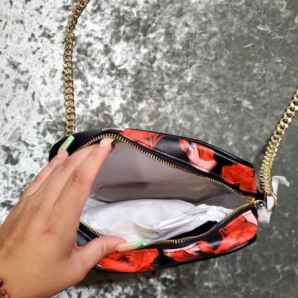 Victoria's Secret Floral Gold Chain Crossbody Bag - Picture 3 of 3